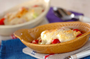 アボカドのホワイトソース焼き