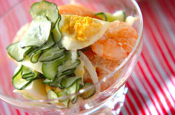 エビとキュウリのサラダ