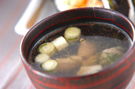 鶏肉のお吸い物