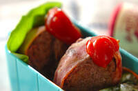 ひき肉のベーコン巻き