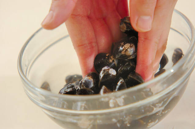 シジミの赤だしの作り方の手順1