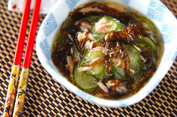 ツナキュウリのもずく酢