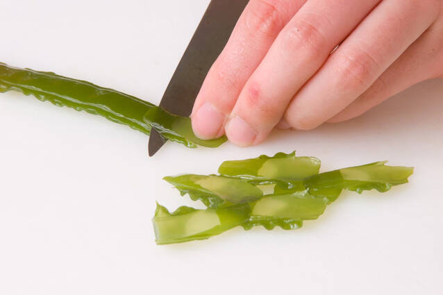 豆腐とワカメのみそ汁の作り方の手順2