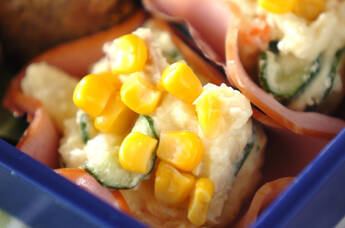 お花のポテトサラダ