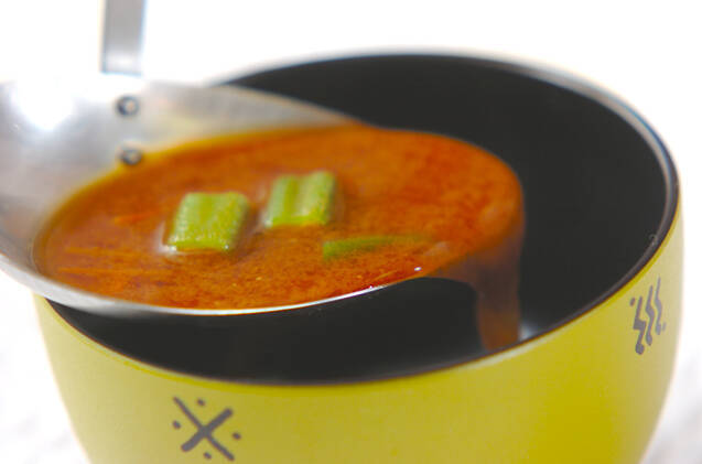 オクラと春雨の赤だしの作り方の手順5
