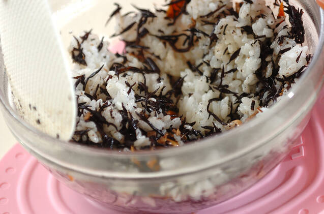 ヒジキ混ぜご飯の作り方の手順1