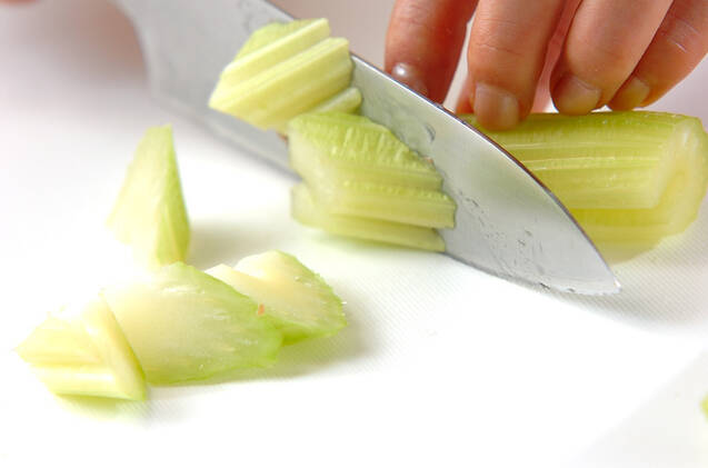 レタスとのりのサラダの作り方の手順2