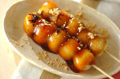 タレ作りも簡単!みたらし団子 昔ながら美味しさ おやつにおすすめ