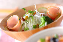 大根とハムのサラダ