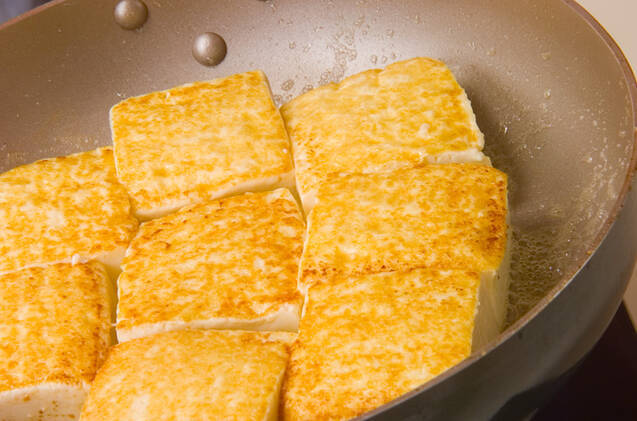 バターしょうゆ香る！和風豆腐ステーキの作り方の手順3