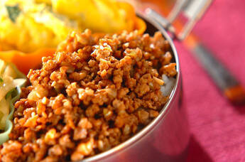 中華風そぼろ丼