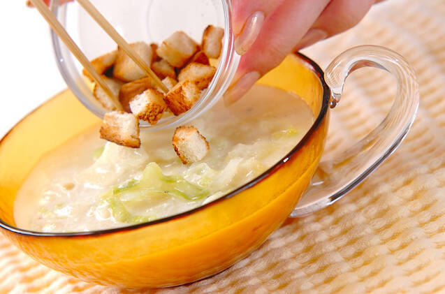 キャベツの白いスープの作り方の手順6