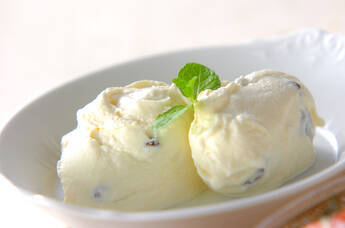 ラムレーズンアイス