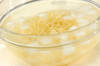 冷製明太子チーズカッペリーニの作り方の手順3