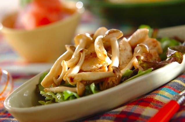 きのこと鶏肉のサラダ