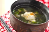 タラとホウレン草のとろろ汁