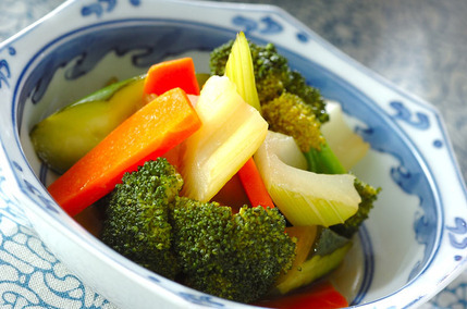 セロリのピリ辛漬け