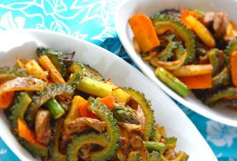 ゴーヤとラムのカレー炒め