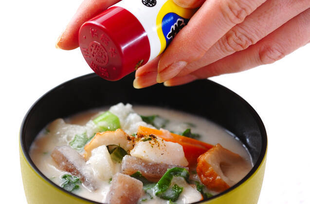 カブとちくわの粕汁の作り方の手順9