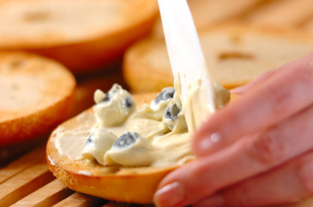 ブルーベリーチーズサンドの作り方の手順7