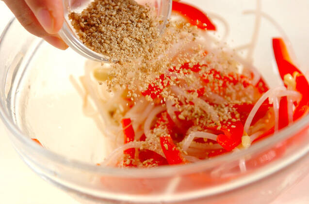 モヤシのゴマ酢の作り方の手順2