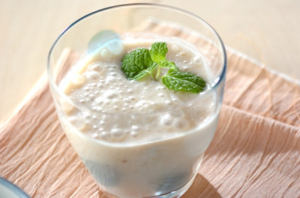 バナナ杏仁ドリンク