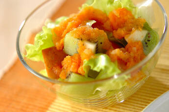 フルーツサラダ