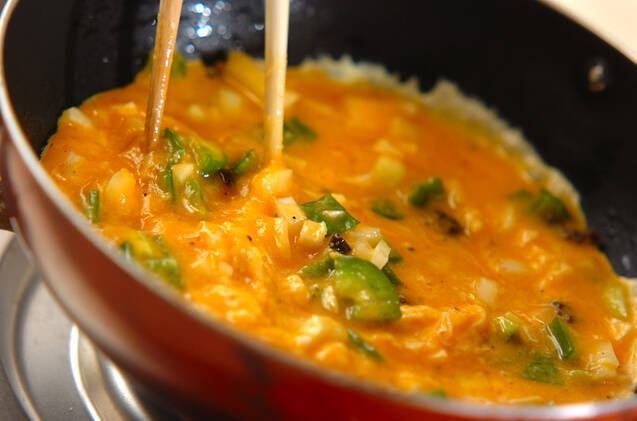 オムレツの作り方の手順2