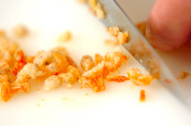 サヤインゲンと豚ひき肉の炒め物の作り方の手順1