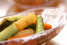 キュウリの南蛮漬け 副菜 レシピ 作り方 E レシピ 料理のプロが作る簡単レシピ