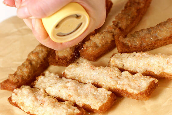 すり身の揚げパンの作り方の手順6