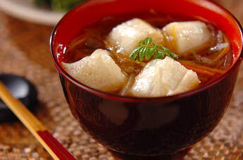 大根とニンジンのお吸い物