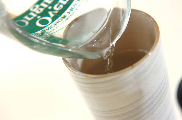 焼酎のお湯割りの作り方の手順1