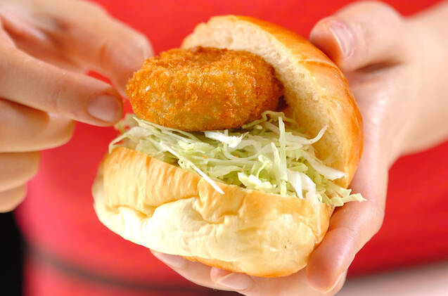 コロッケサンドの作り方の手順3