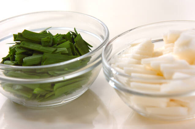 長芋のみそ汁の作り方の手順1