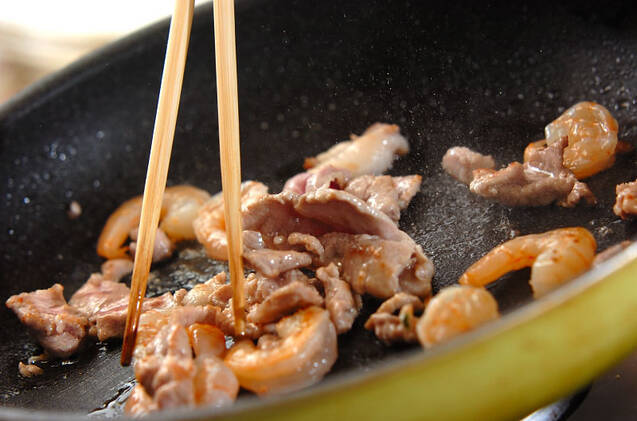 バインセオ(ベトナム風お好み焼き)の作り方の手順6