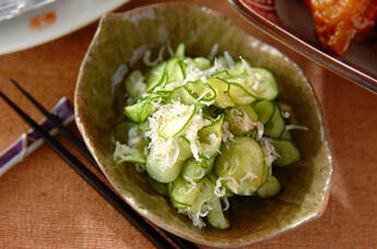 チリメンジャコのリンゴ酢和え