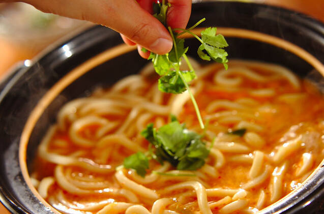 かんたん水炊き＋トロトロ卵のキムチうどんの作り方の手順2