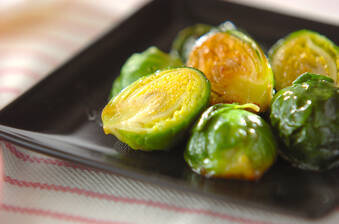 甘くて香ばしい!芽キャベツのバター炒め