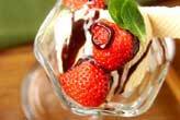 簡単イチゴパフェ