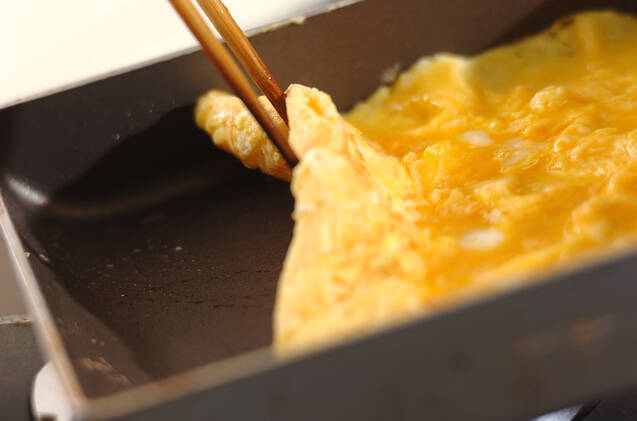 だし巻き卵の作り方の手順2