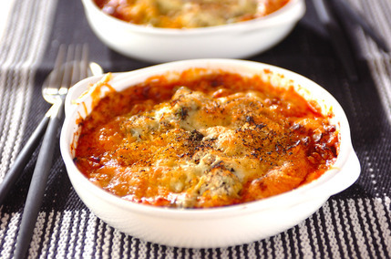 残ったお餅を美味しく食べよう ミートグラタン by中島 和代さん