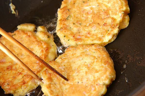 チーズ風味オムレツの作り方の手順2