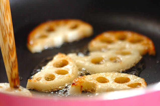 レンコンのソテーの作り方の手順2