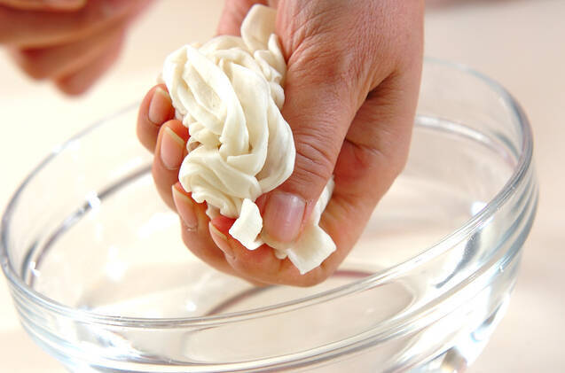 タラコとゴボウの昆布巻き（圧力鍋）の作り方の手順2