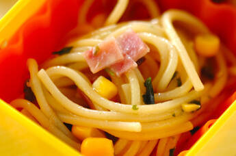 スパゲティー・和風キノコ旨みしょうゆ仕立て