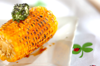 焼きトウモロコシバターのせ