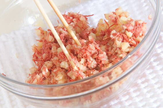 ポテコンバーグの作り方の手順2