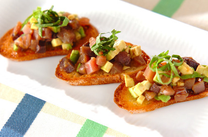 アボカドとカツオのタルタル