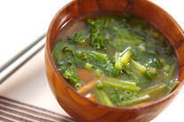 ホウレン草のみそ汁